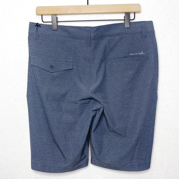 Travis Mathew Grommet Textured Golf Shorts Blue Nights Men's Size 32 NWT - Picture 3 of 10